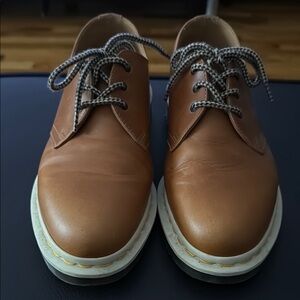 Dr. Martens Men's Tan Leather Shoes